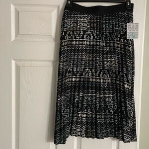 LuLaRoe Pleated Jill Skirt
